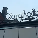 Clara's Kajuete Mit Strandkorb * Eckernförde